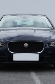 Jaguar XE I , 1. Właściciel, 177 KM, Automat, Skóra, Navi, Xenon,-2