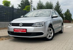 Volkswagen Jetta VI Comfortline klimatronik nowy rozrząd olej filtry gwarancja przebiegu