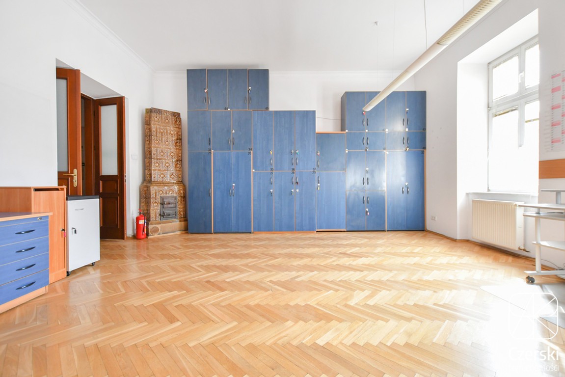 Całe piętro kamienicy 234 m² ul. Długa - Widok 2