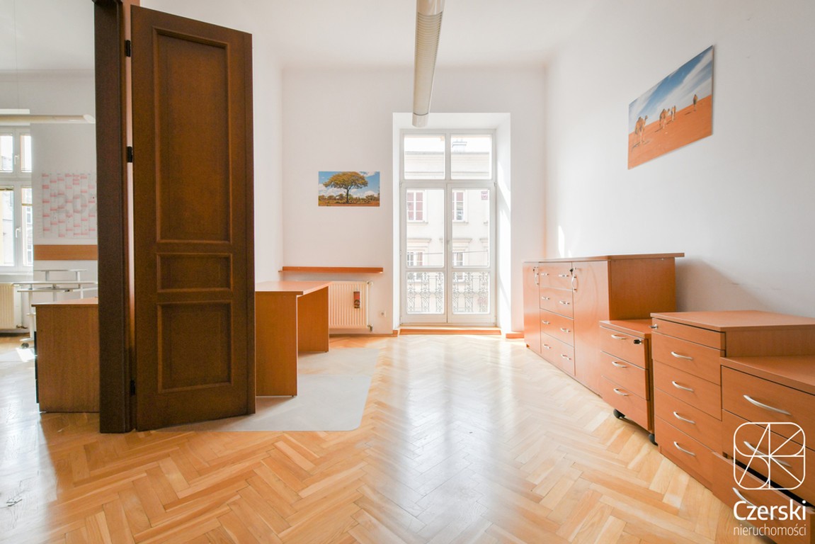 Całe piętro kamienicy 234 m² ul. Długa - Widok 3