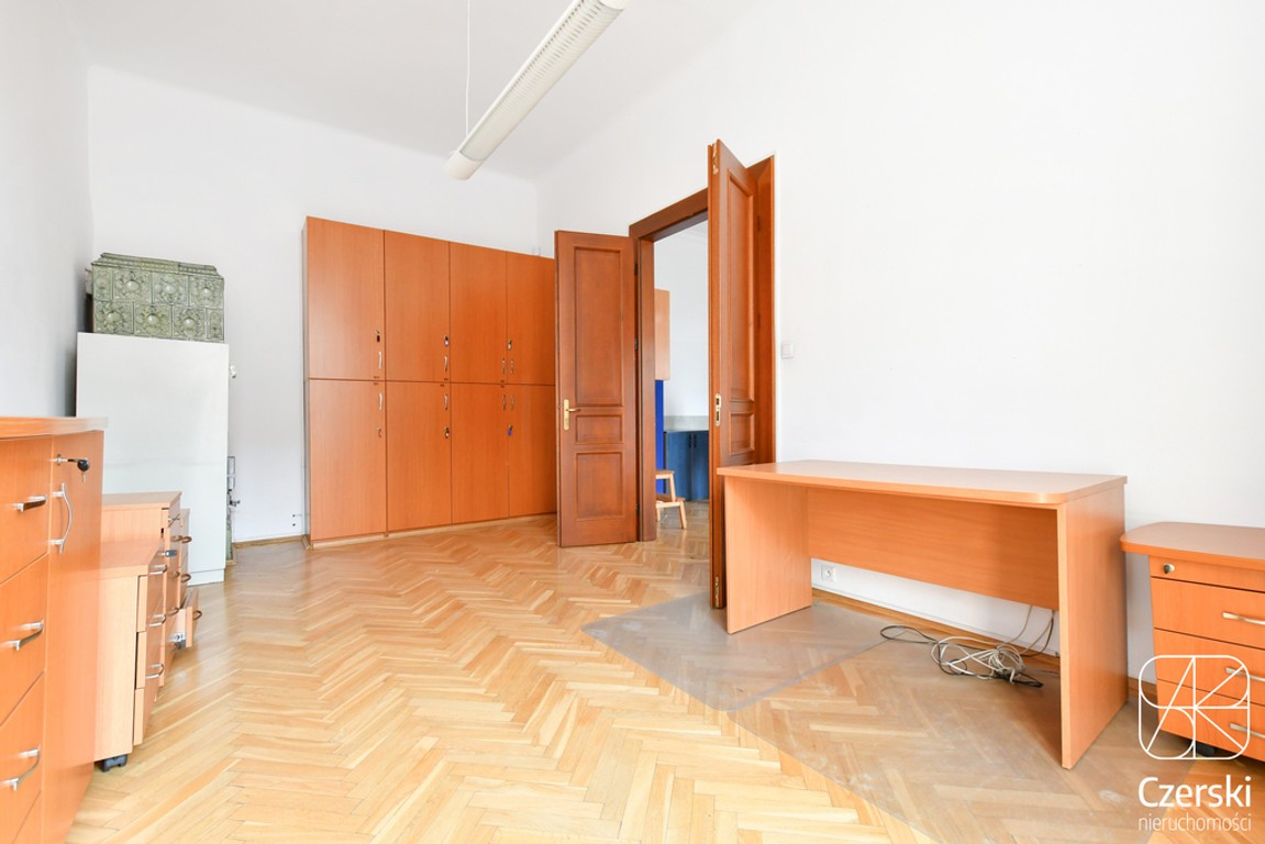 Całe piętro kamienicy 234 m² ul. Długa - Widok 5