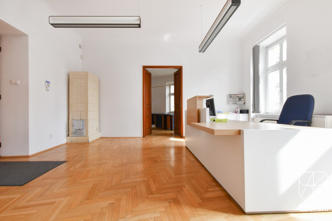 Całe piętro kamienicy 234 m² ul. Długa - Widok 6