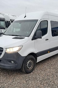 Mercedes-Benz Sprinter-2