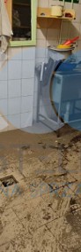Sprzątanie po zalaniu Świebodzin - Kastelnik dezynfekcja po wybiciu kanalizacji-3
