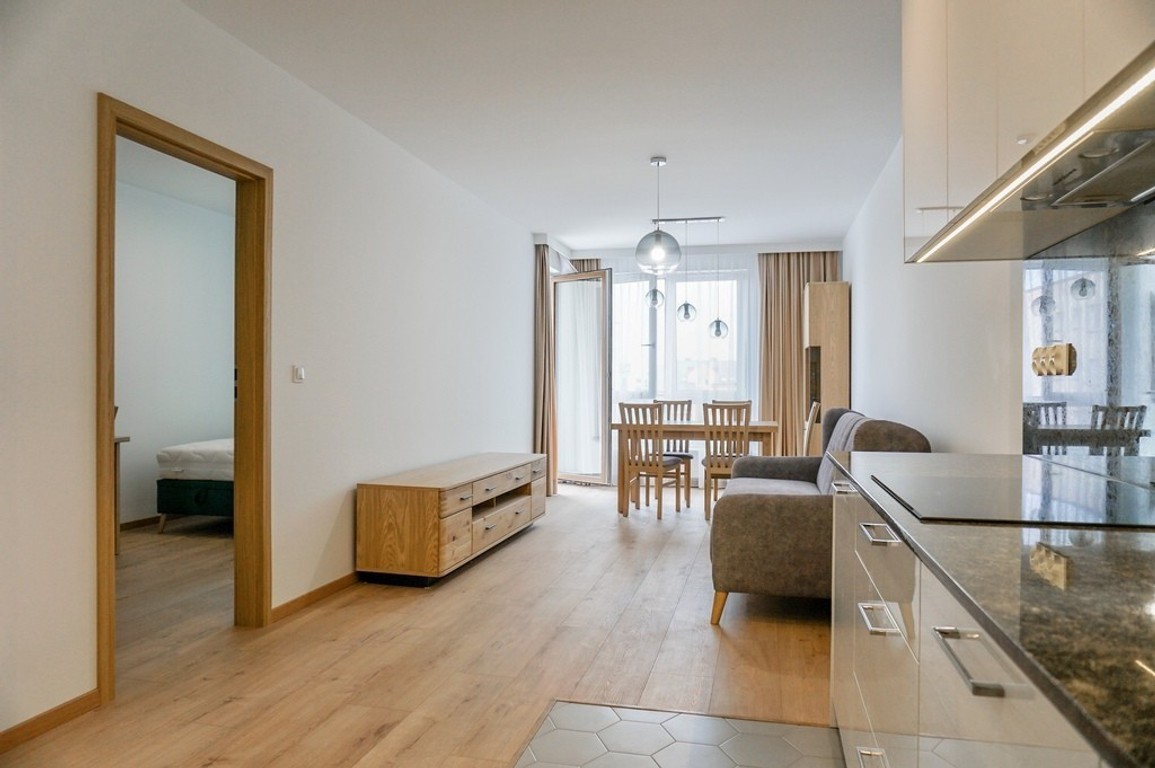 Mieszkanie 2 pok. 48 m² centrum Grodziska Maz. - Widok 4