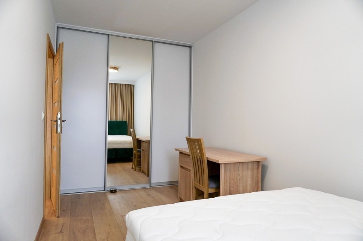 Mieszkanie 2 pok. 48 m² centrum Grodziska Maz. - Więcej