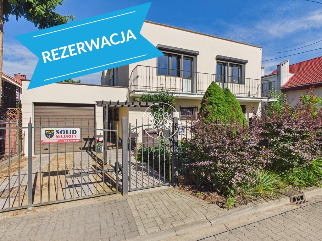 Dom na Piaskach 259 m² + budynek 35 m² | 2 garaże