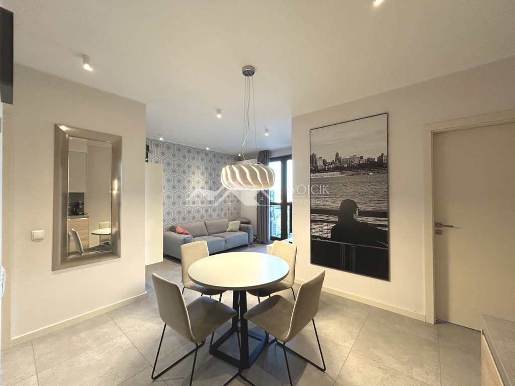 ŚLICZNY 3 POKOJOWY APARTAMENT W SAMYM CENTRUM - Widok 3