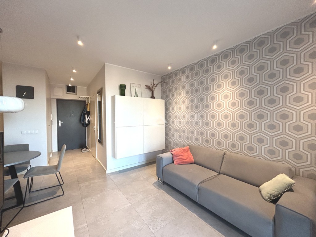 ŚLICZNY 3 POKOJOWY APARTAMENT W SAMYM CENTRUM - Więcej