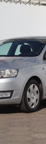 Skoda Rapid , Salon Polska, Klima, Parktronic-3