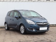 Opel Meriva B , GAZ, Klimatronic, Parktronic, Podgrzewane siedzienia
