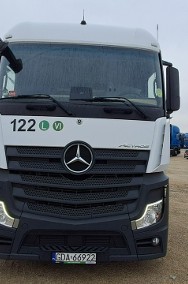 Mercedes-Benz Actros-2