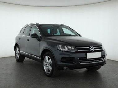 Volkswagen Touareg II , 240 KM, Automat, Skóra, Navi, Xenon, Bi-Xenon, Klimatronic,-1