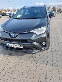 Toyota RAV4 dobrym stanie sprzedam