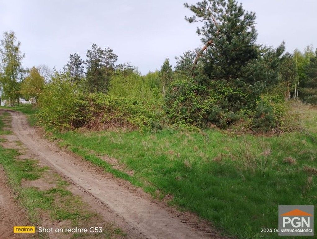 Przyrodniczy Raj: Działka 4490 m² w Malowniczej Oko – pohled 4