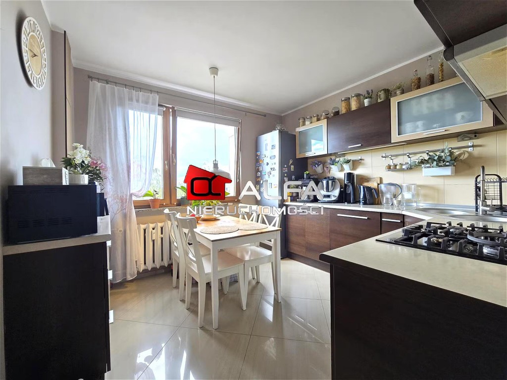 Mieszkanie na sprzedaż, 3 pokoje, 64 m², Żarów