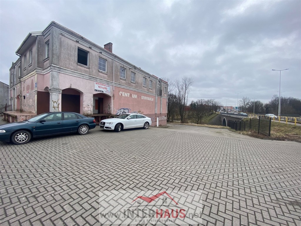 TOP LOKALIZACJA_obiekt ii kondygnacje 877 m² park - Więcej
