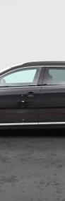 Volkswagen Passat B8 , Automat, Skóra, Navi, Klimatronic, Tempomat, Parktronic,-4
