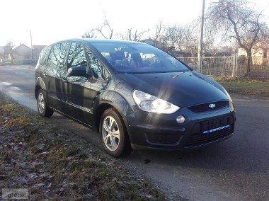 Ford S-MAX-1