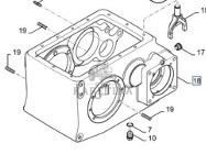 New Holland CR9080 Obudowa Korpus Skrzyni Biegów Osi CZĘŚCI 84439588