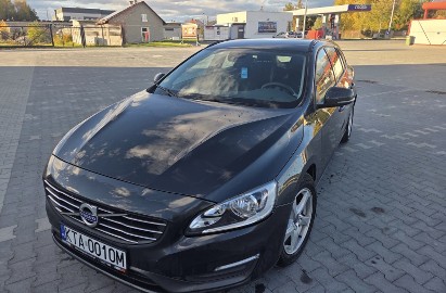 Volvo V60 D4 – 2.0 Diesel 181KM | 2015r