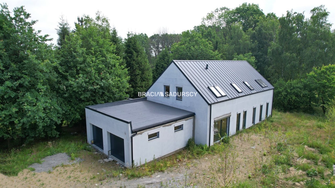 Dom na sprzedaż, 4 pokoje, 276 m², Kozy