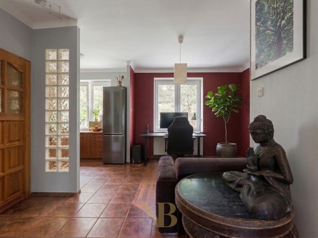 Kameralna cegła z 1959 r. | 3 pokoje | wysokie wnętrze| Piwnica >10 m²