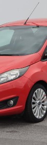 Ford Fiesta VIII , Klima, Parktronic, Podgrzewane siedzienia,ALU-3
