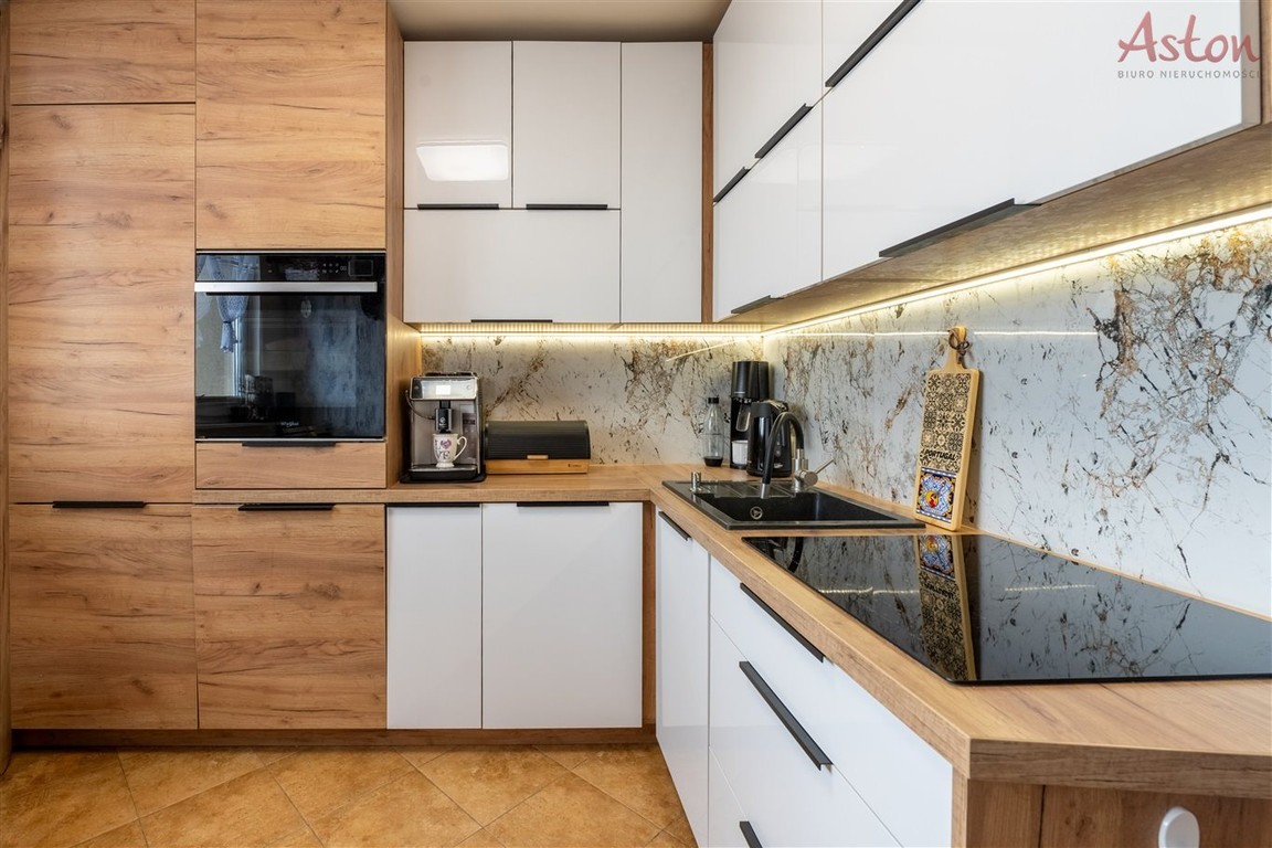 Mieszkanie na sprzedaż, 3 pokoje, 64 m², Tychy