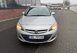 Opel Astra J Opel Astra 1.4 TURBO Sports Tourer Estate