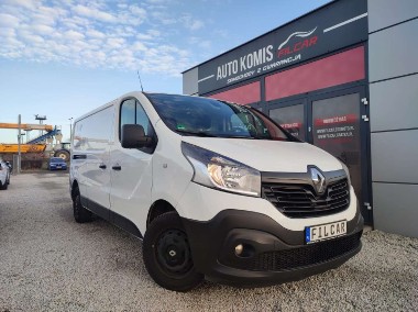 Renault Trafic-1