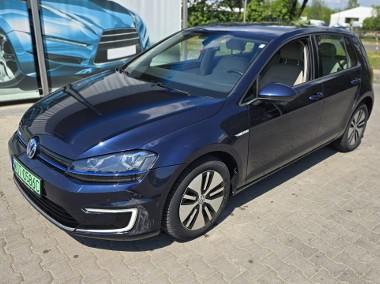 Volkswagen Golf VII-1