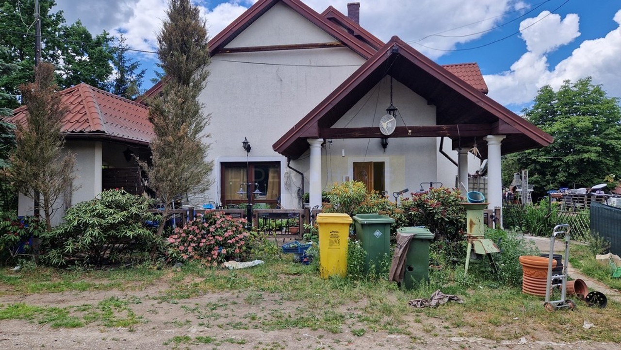 dom na sprzedaż