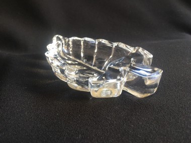 Szklany liść patera szklana na biżuterię-1