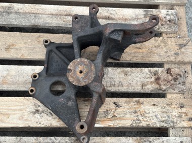 Fendt 822 824 826 828 Mocowanie Podstawa Konsola Alternatora F842900010030 04511573-1