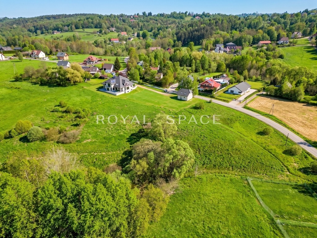 Dom klasy premium z ogromną działką!