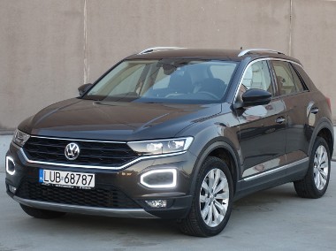 Volkswagen T-Roc-1