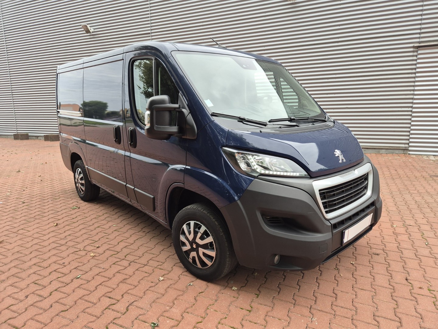 Peugeot Boxer 2,2HDi-165KM.Przebieg 29tys.km!! Navi.Klima.Kamera.2x drzwi boczne