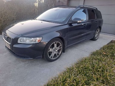 Volvo V50 II-1
