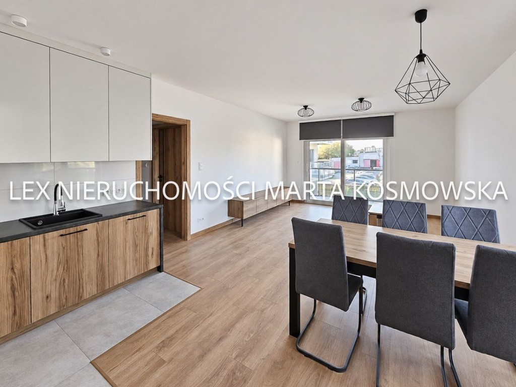 Mieszkanie do wynajęcia, 100 m² Włochy, Nasienna