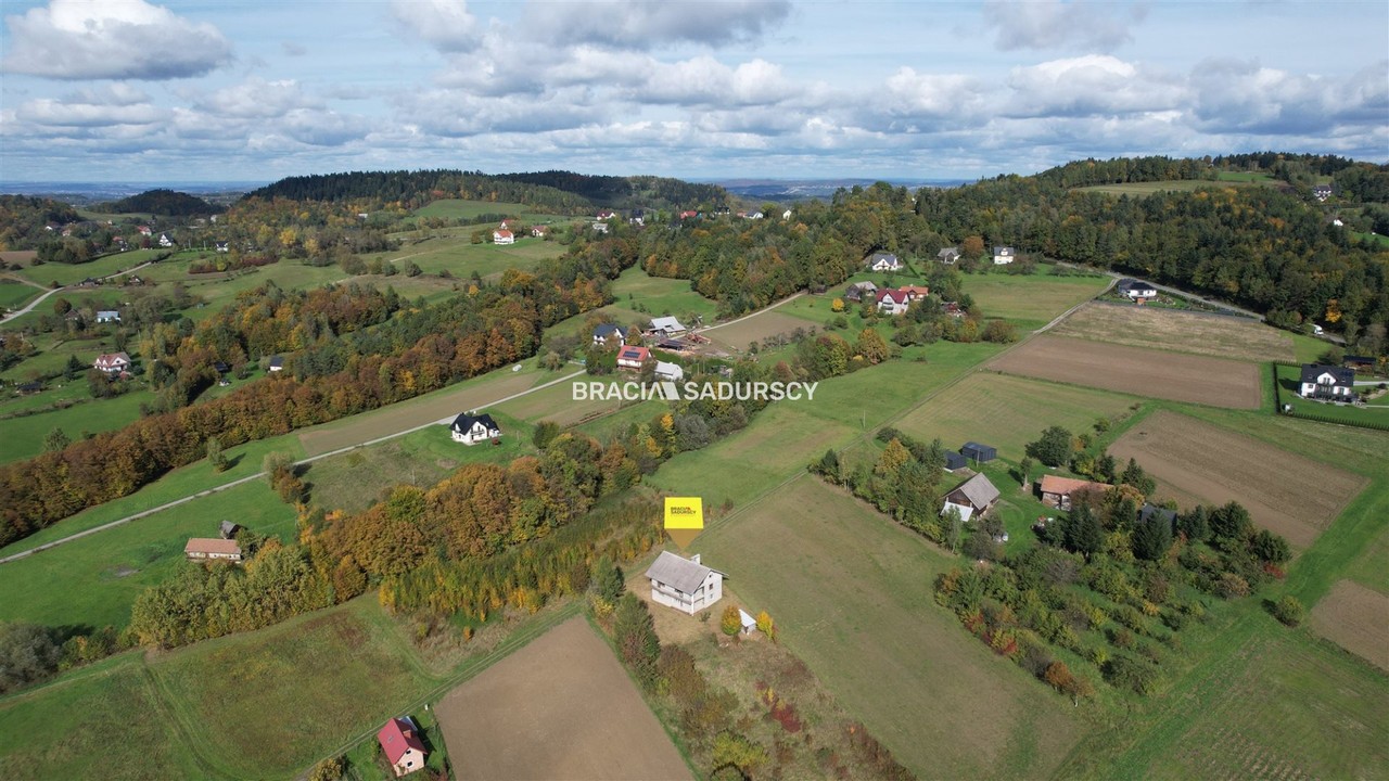 DOM 192 M2 STAN SUROWY 7 POKOI WIDOK RUPNIÓW - Ansicht 2