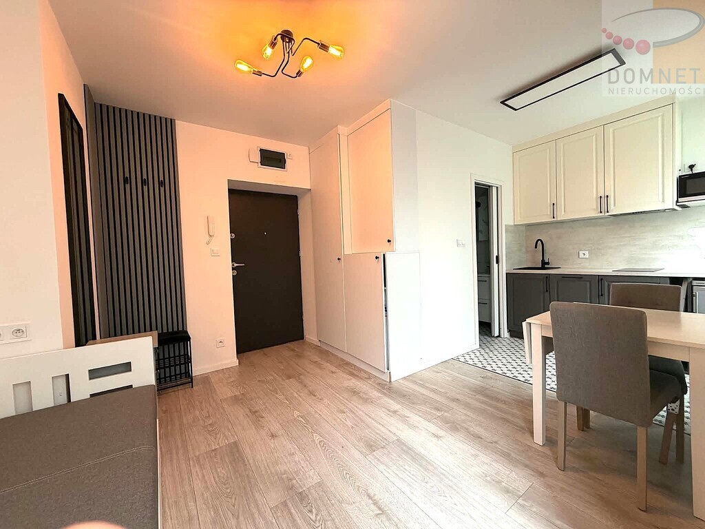 Jasne studio 16 m2 w centrum Pruszkowa