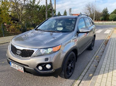 Kia Sorento II-1