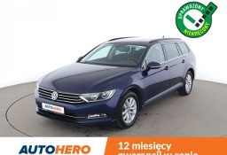 Volkswagen Passat B8 klima auto (3 strefy), navi, czujniki parkowania, grzane fotele