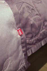 Nowa narzuta na łóżko w modnym kolorze 220x200 cm-3