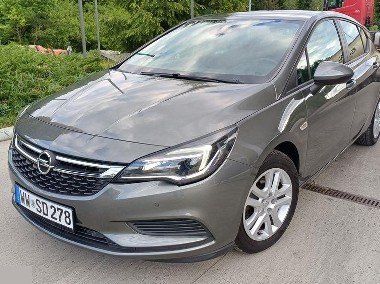 1.6 CRDI AWD Eco-Dynamics+ (48V M-H) DCT PLATINUM 136KM 2021r.-1