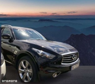 Infiniti QX70