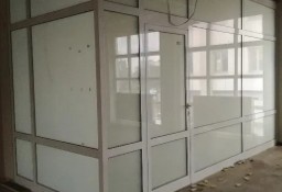 Witryna Aluminiowa kantorek kontener pomieszczenie