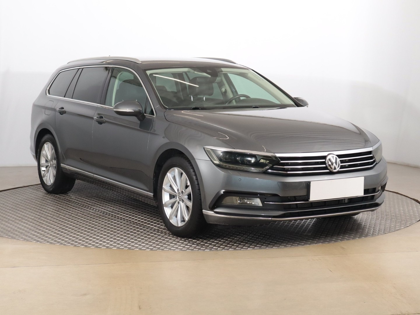 Volkswagen Passat B8 , Salon Polska, Automat, Skóra, Navi, Klimatronic, Tempomat,