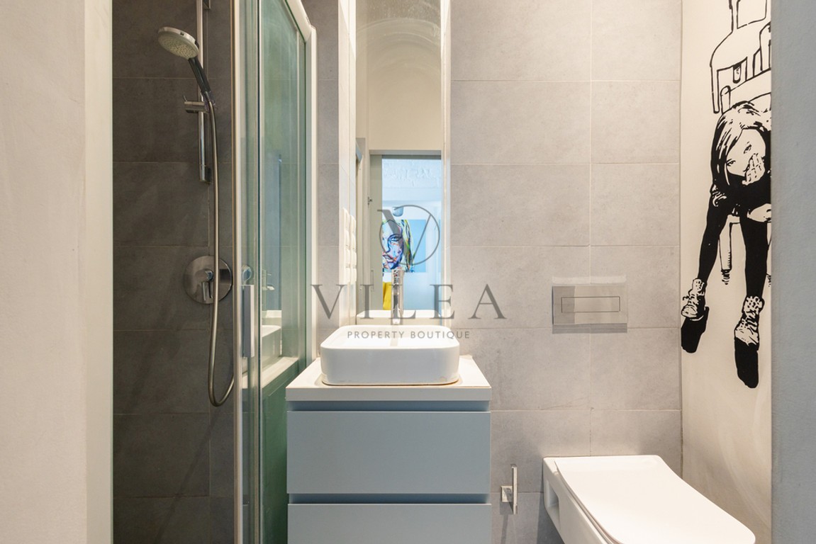 Nowy Świat, nowoczesny design w starej kamienicy - View 6